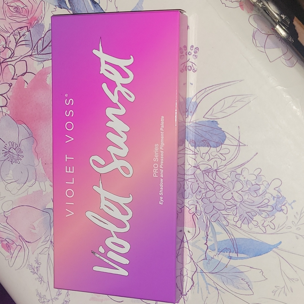 Violet Voss Violet Sunset Eyeshadow Pallete